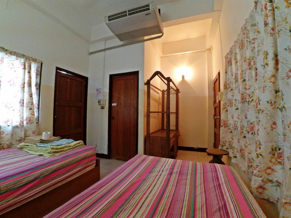 צ'יאנג מאי Sarah Guest House מראה חיצוני תמונה