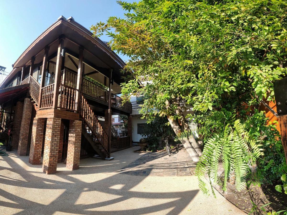 צ'יאנג מאי Sarah Guest House מראה חיצוני תמונה